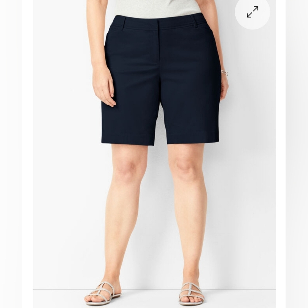 Talbots Black Perfect Short Size 12